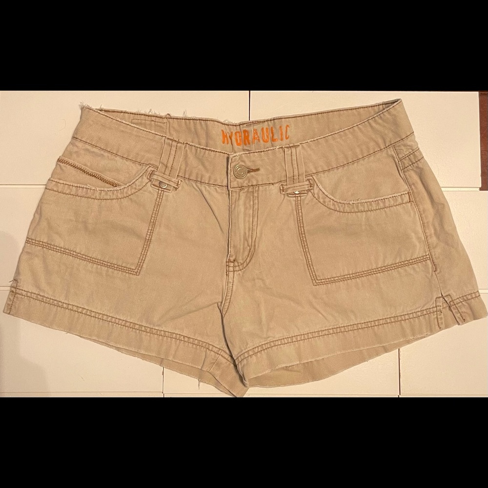 Excellent Condition Hydraulic Women’s Khaki/Tan Shorts